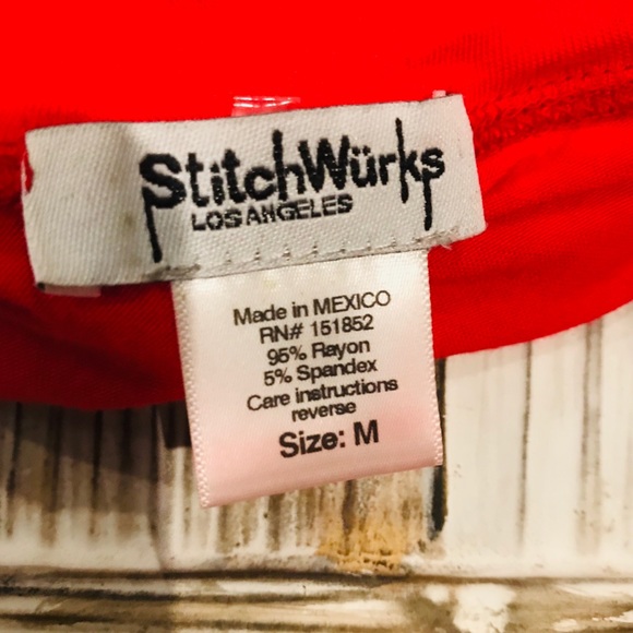 Stitchwürks cold shoulder Swing/blouse. - Picture 2 of 5